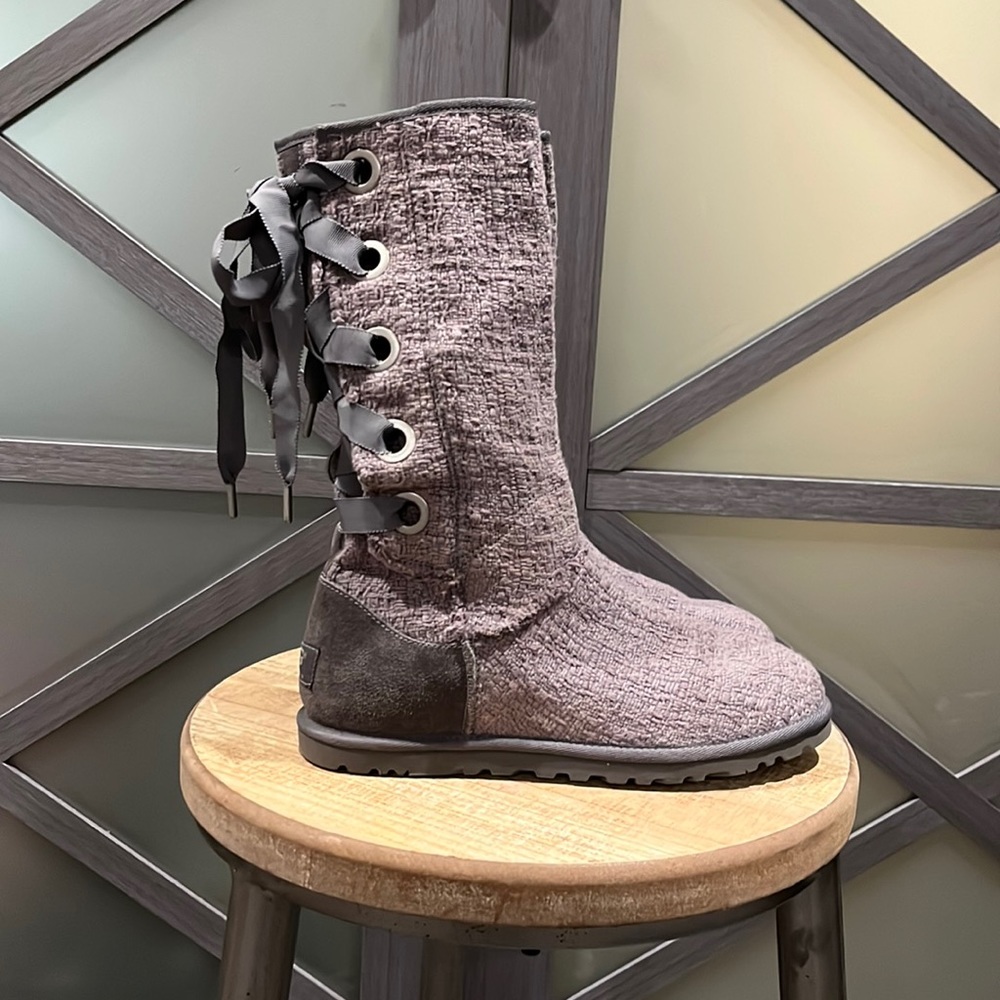 UGG boots - UGG Australia Heirloom lace up boots